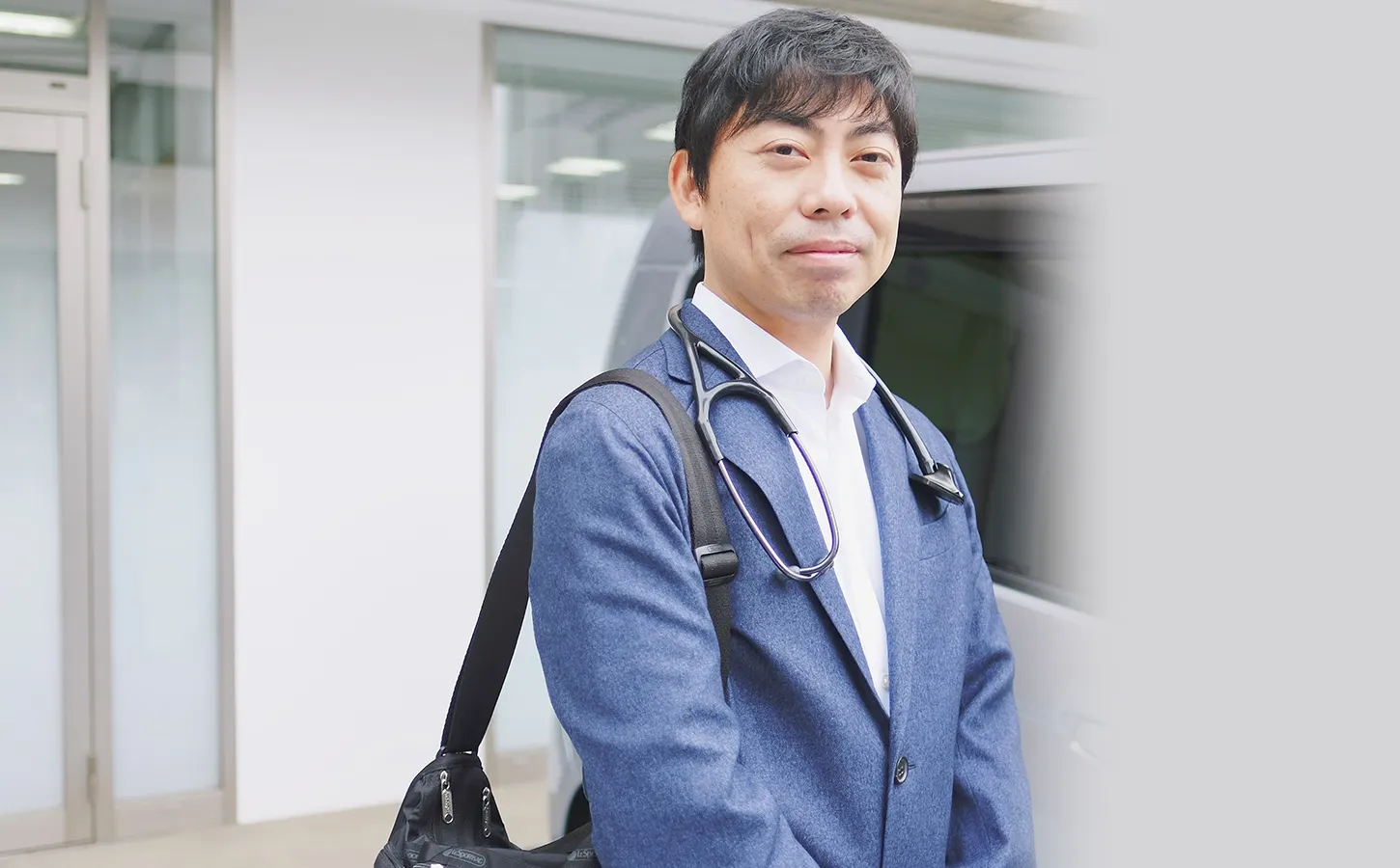 キービジュアルイメージ02